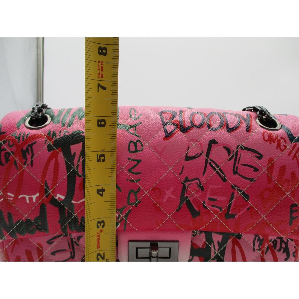 Pink Graffiti Print Quilted Flap Bag Black Chain Strap - Picture 10 of 11